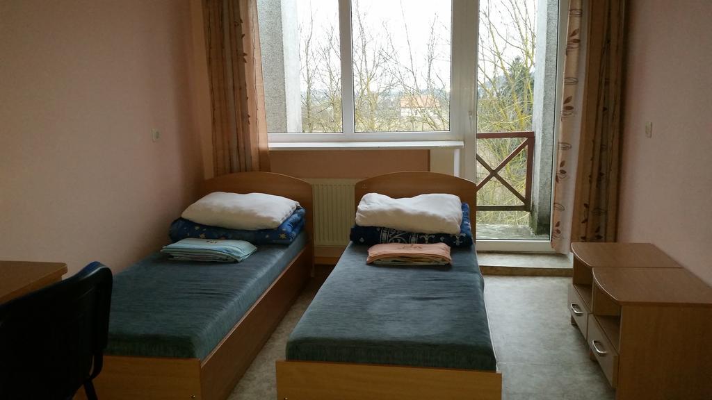 Poilsio Namai Saltinelis Hotell Plateliai Exteriör bild