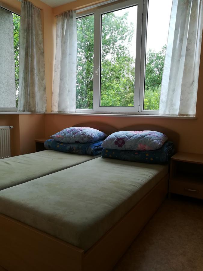 Poilsio Namai Saltinelis Hotell Plateliai Exteriör bild